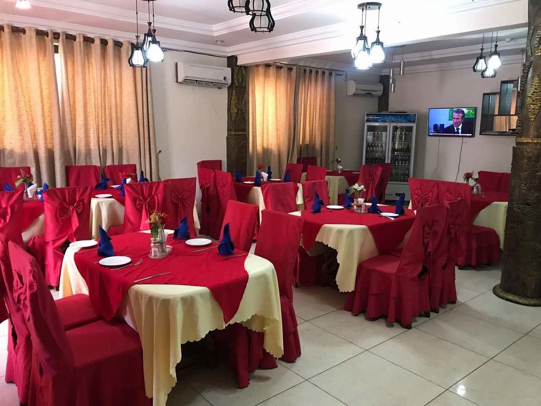 Ampomaah Hotel Accra Esterno foto